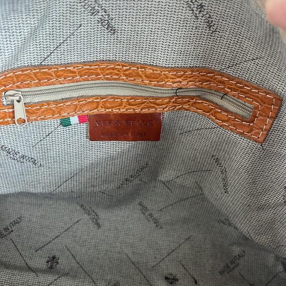 VERA PELLE Leather Travel Bag Duffel Overnight - Picture 10 of 16